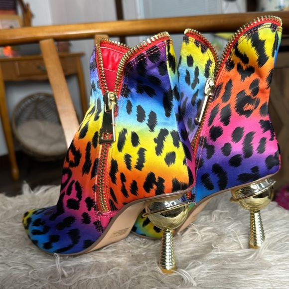 Dolls Kill Rainbow 🌈 Leopard 🐆 Booties - Picture 3 of 5